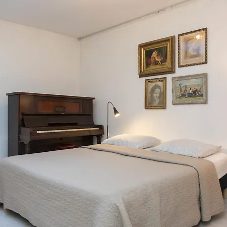 Authentic West Oda ve Kahvaltı Amsterdam